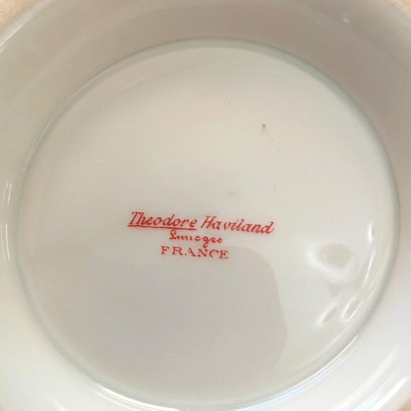 Limoges roses Saucer - Picture 4 of 6